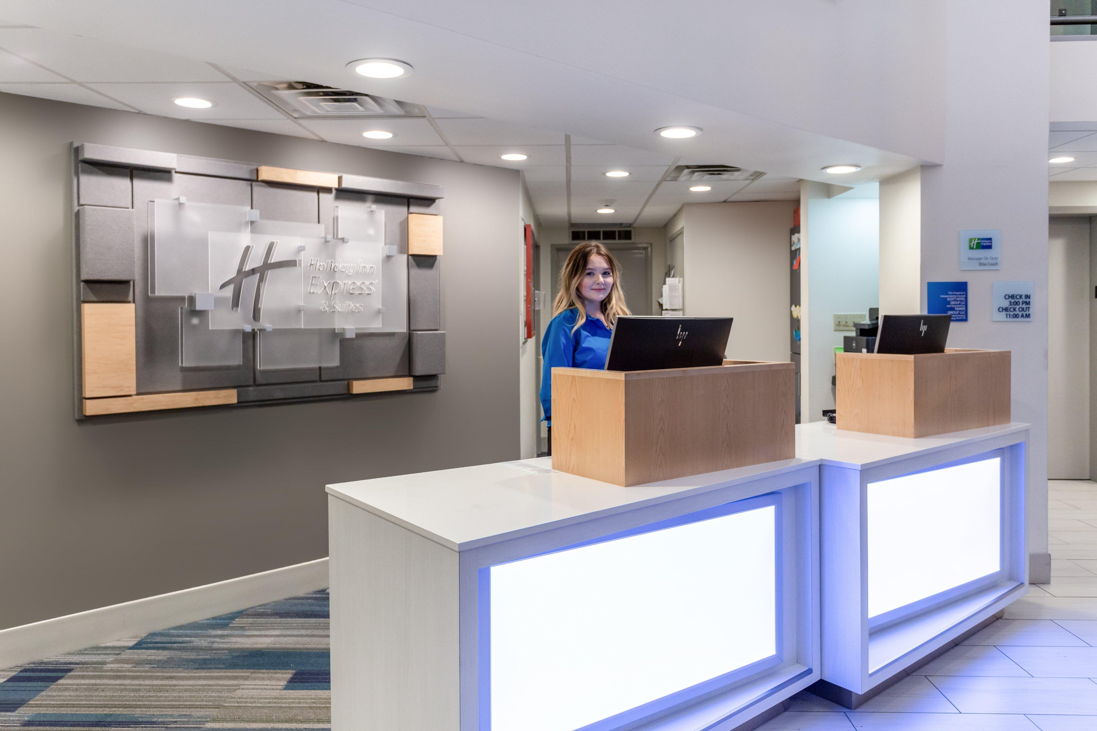 Holiday Inn Express Scottsburg By Ihg Exterior foto